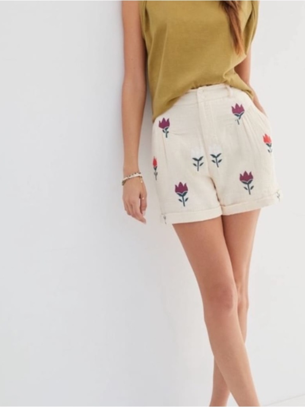 Anthropologie Cream Bermuda Shorts with Red & Burgundy Tulip Embroidery